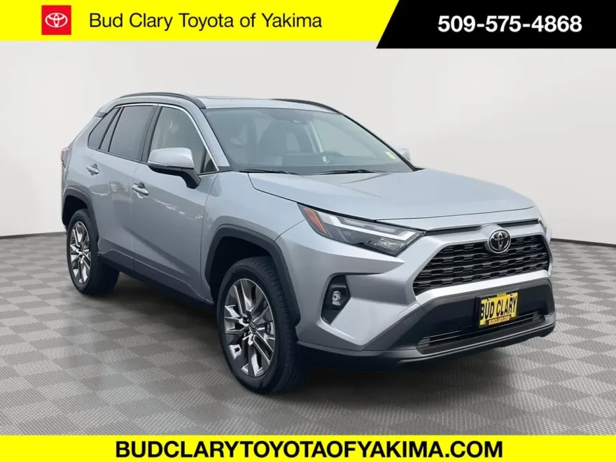2025 Toyota RAV4 XLE Premium photo 1