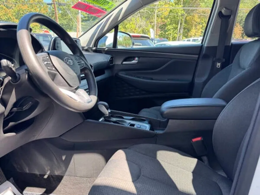2019 Hyundai Santa Fe SEL Plus photo 1