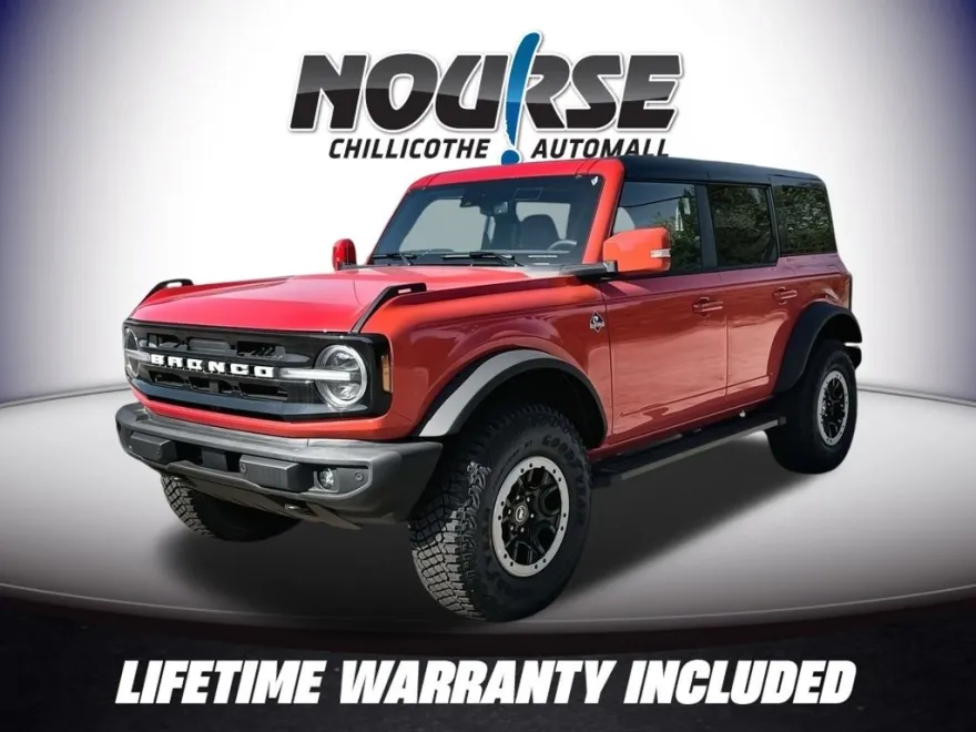 2024 Ford Bronco Outer Banks photo 1