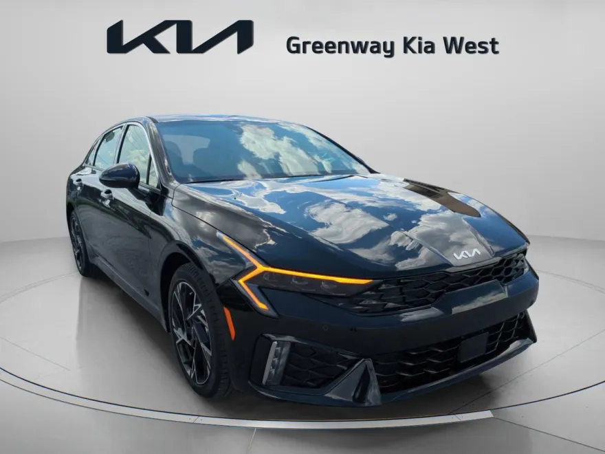 2026 Kia K5 GT-Line photo 1