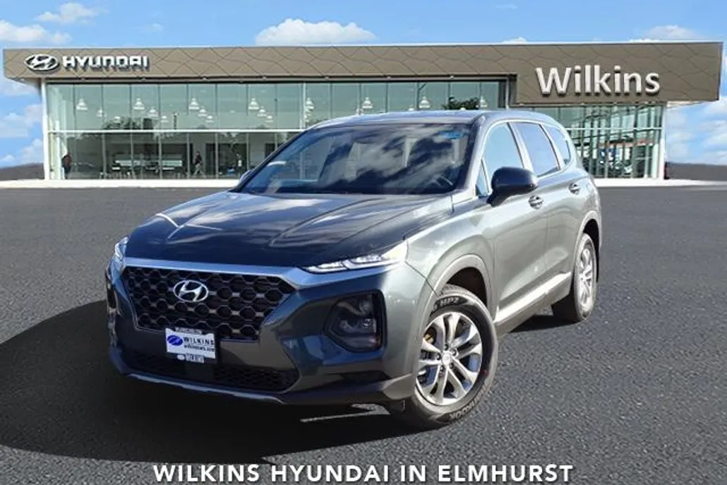 2020 Hyundai Santa Fe SE photo 1