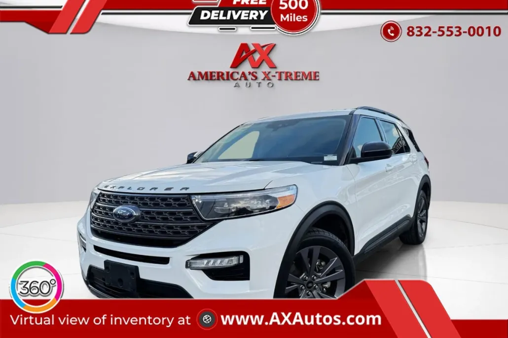 2022 Ford Explorer XLT photo 1