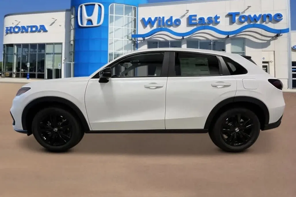 2026 Honda HR-V Sport photo 1