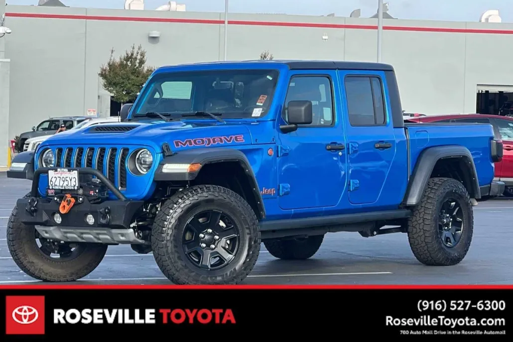 2023 Jeep Gladiator Mojave photo 1
