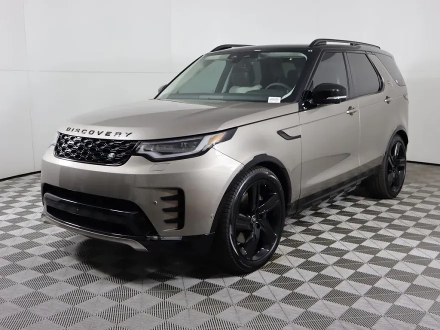 2025 Land Rover Discovery SE photo 1