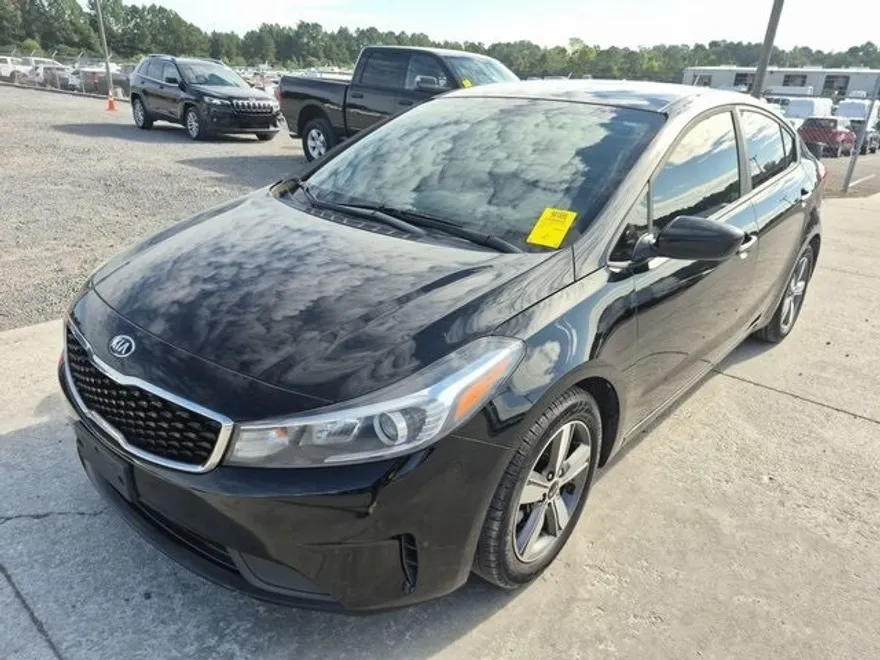 2018 Kia Forte S photo 1