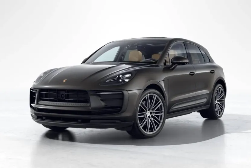 2026 Porsche Macan T photo 1