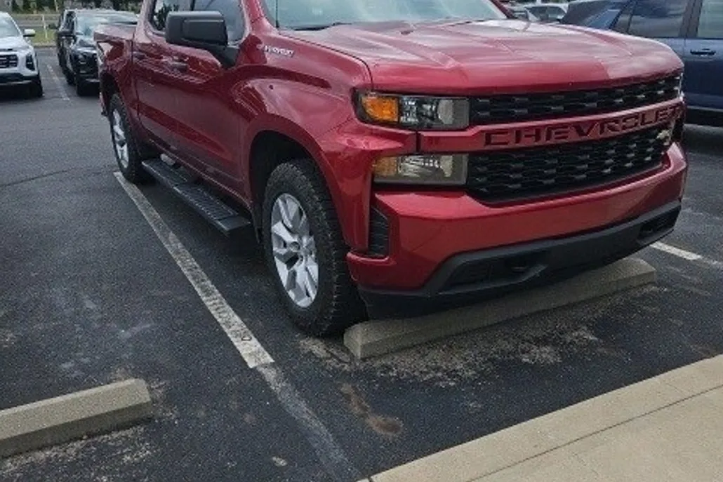 2021 Chevrolet Silverado 1500 Custom photo 1