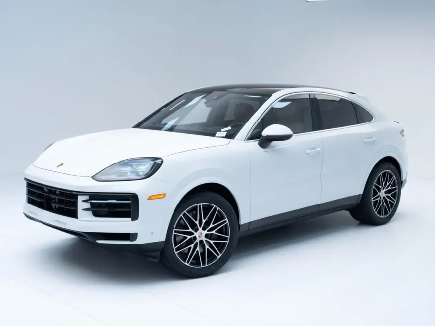 2025 Porsche Cayenne Coupe photo 1