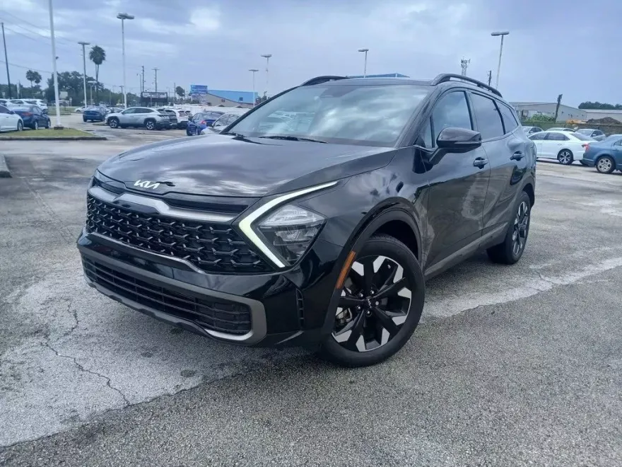 2023 Kia Sportage X-Line photo 1