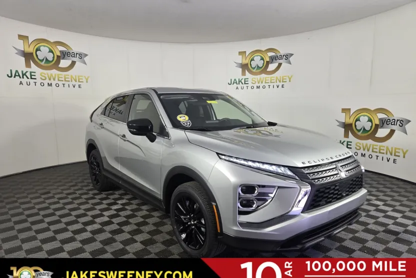 2026 Mitsubishi Eclipse Cross LE photo 1