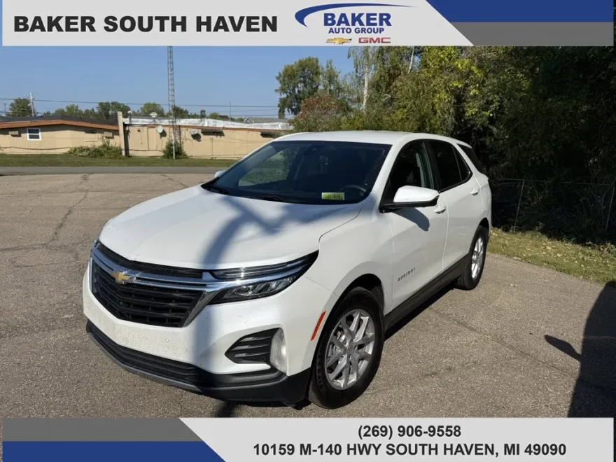 2022 Chevrolet Equinox LT photo 1
