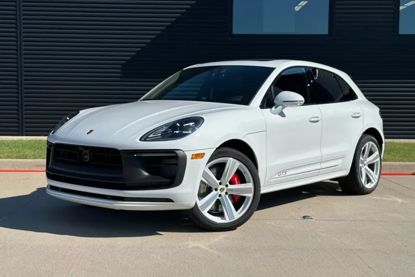 2026 Porsche Macan GTS photo 1