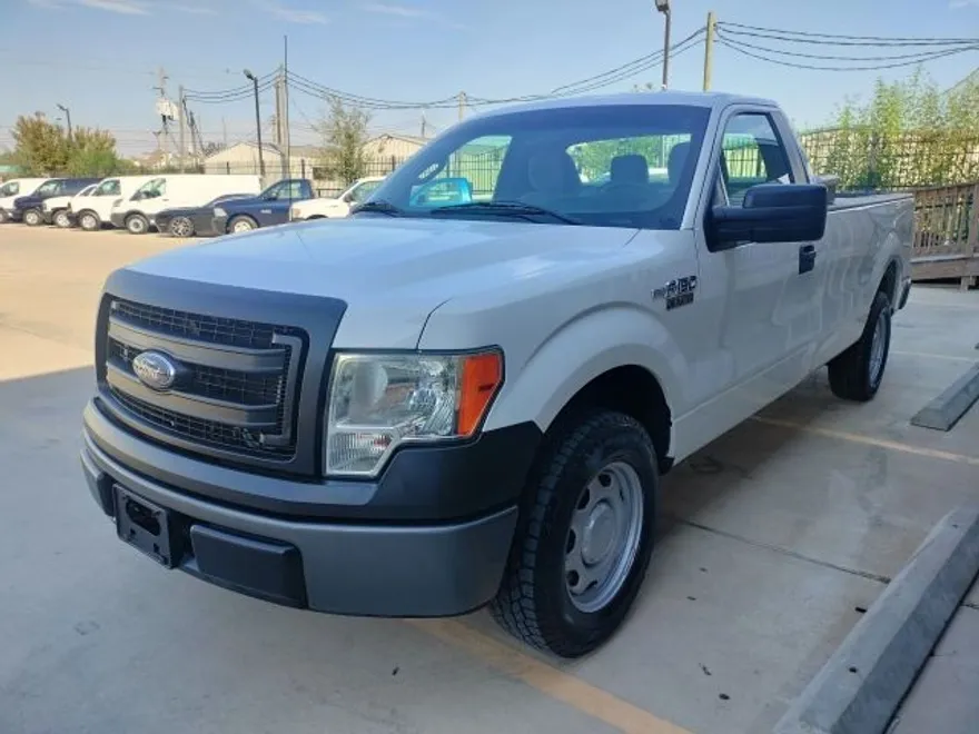 2014 Ford F-150 photo 1