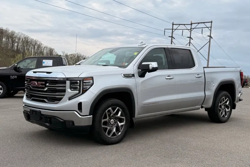 2022 Gmc Sierra 1500 SLT photo 1