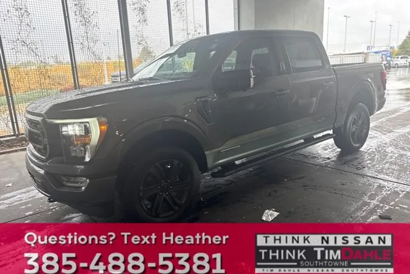 2023 Ford F-150 XLT photo 1