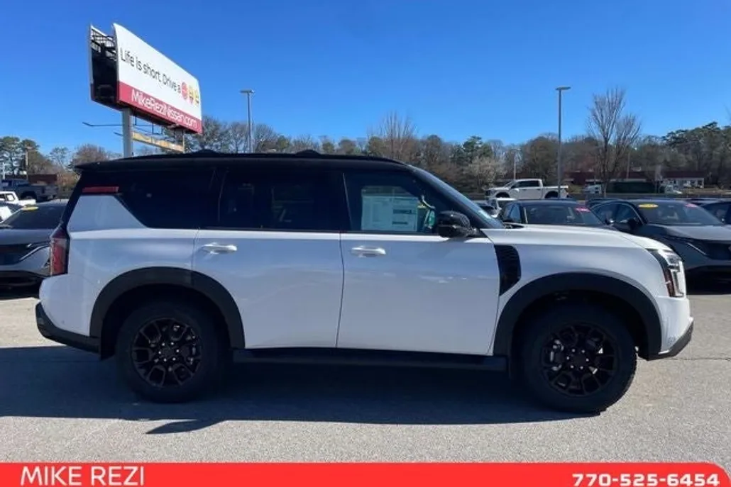 2025 Nissan Armada photo 1