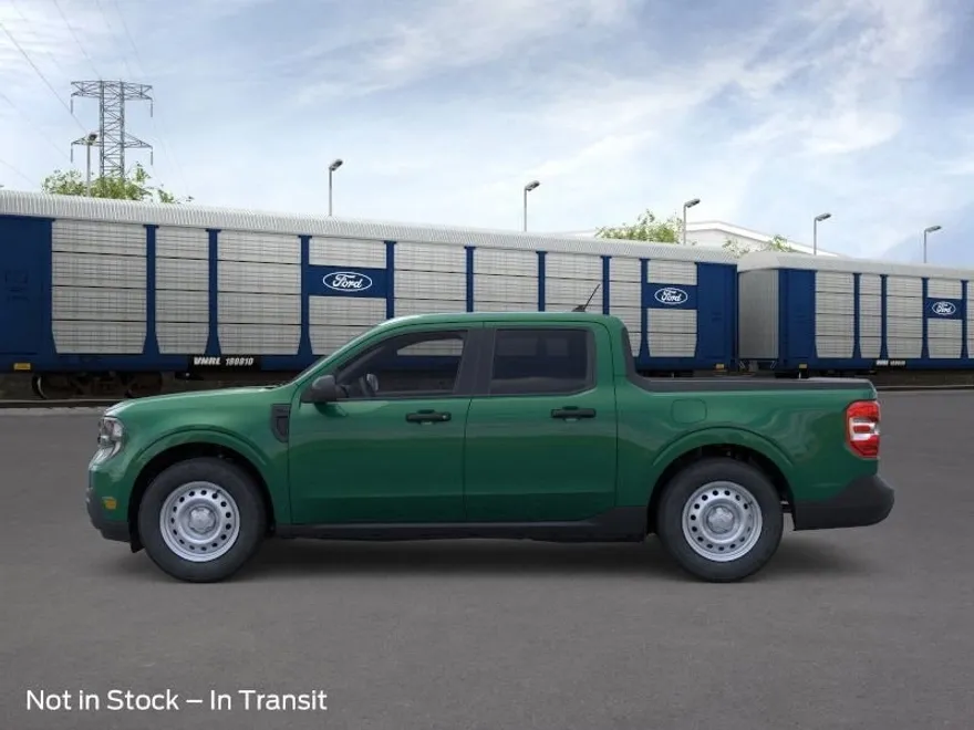 2025 Ford Maverick XL photo 1
