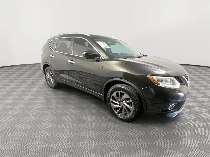2016 Nissan Rogue SL photo 1