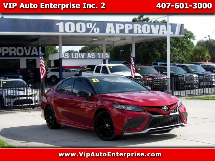 2022 Toyota Camry XSE photo 1