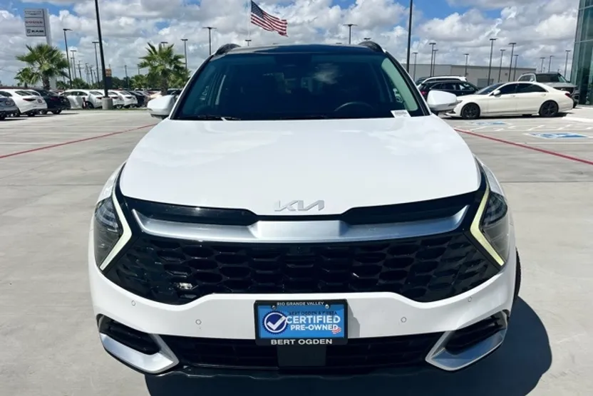2024 Kia Sportage photo 1