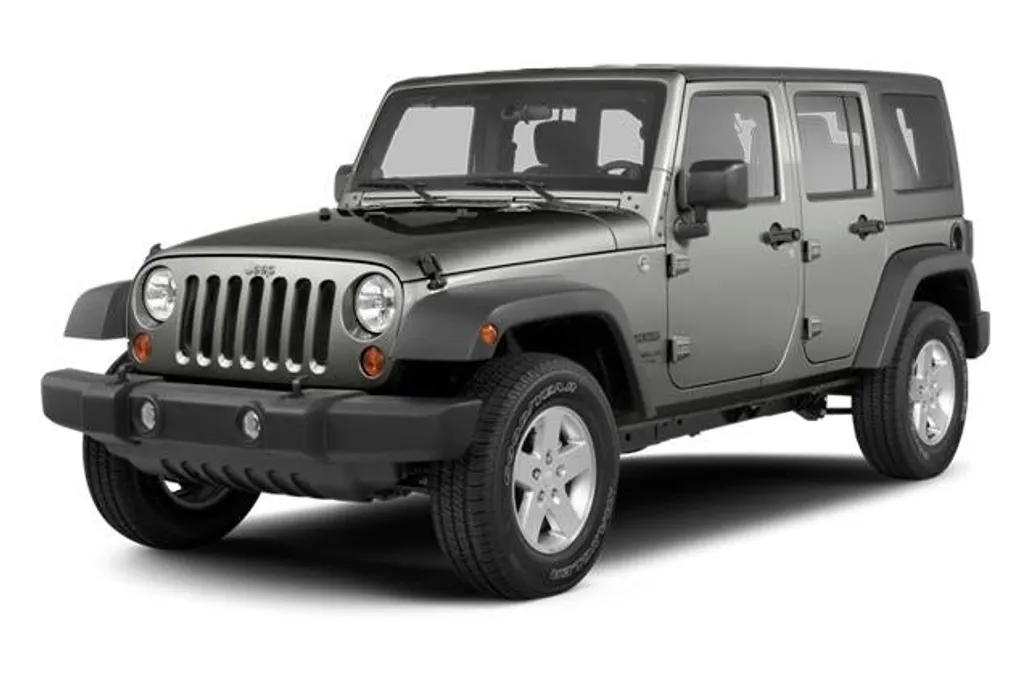 2013 Jeep Wrangler Unlimited Freedom photo 1