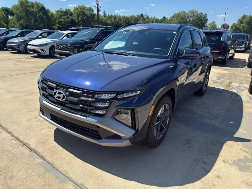 2026 Hyundai Tucson SEL photo 1