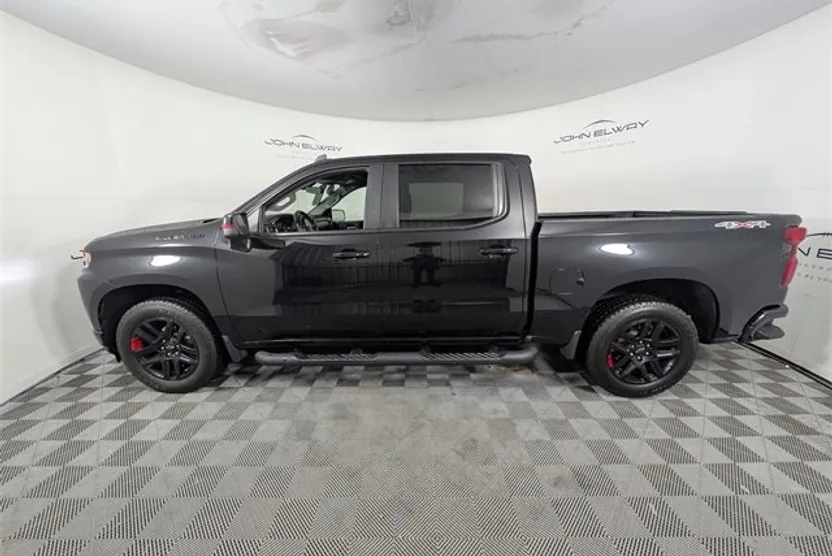 2022 Chevrolet Silverado 1500 RST photo 1