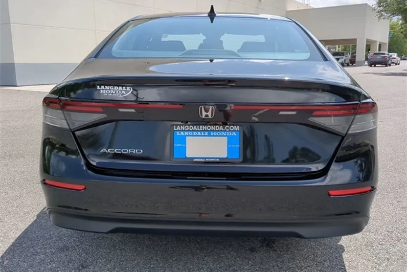 2023 Honda Accord LX photo 1