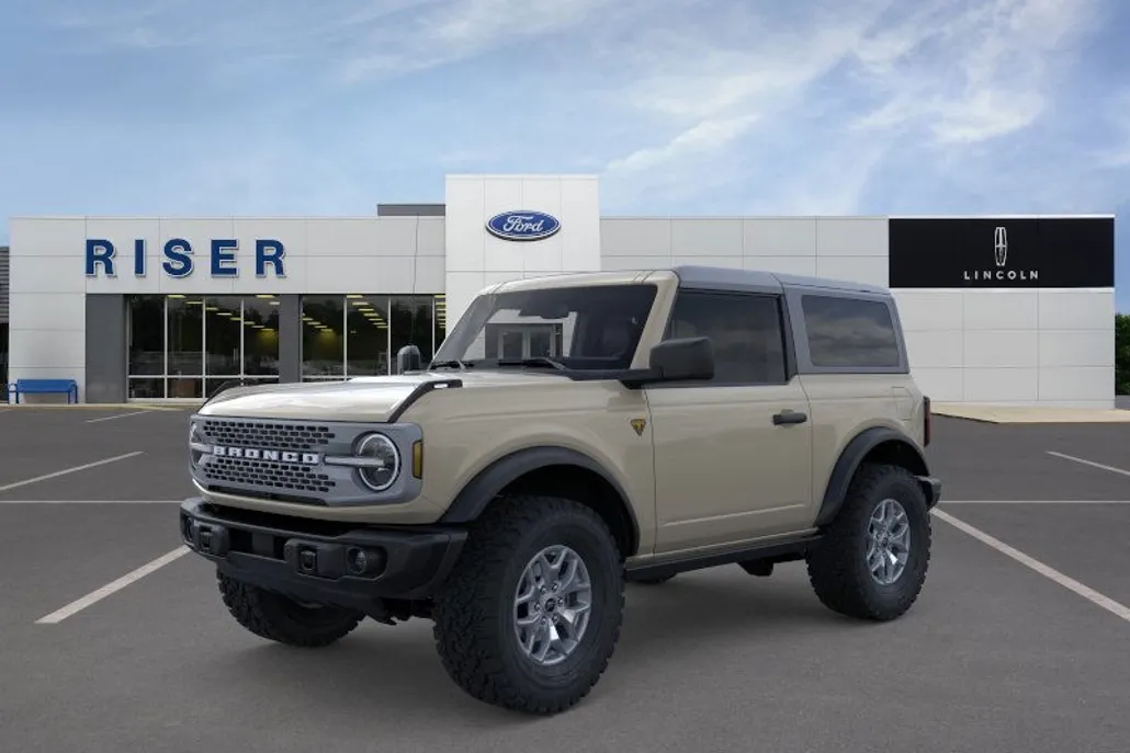 2025 Ford Bronco Badlands photo 1