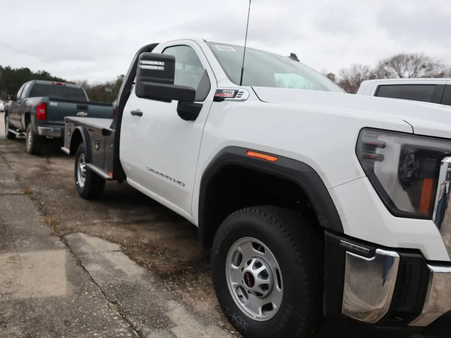 2024 Gmc Sierra 2500 HD Pro photo 1