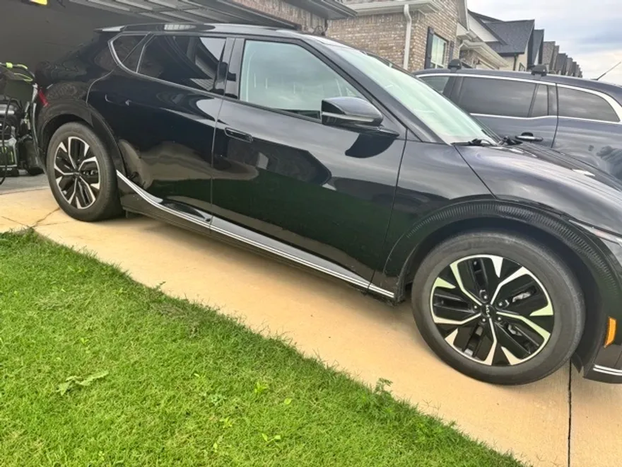 2022 Kia EV6 Light Wind GT-Line photo 1