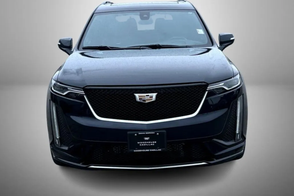 2021 Cadillac XT6 Sport photo 1