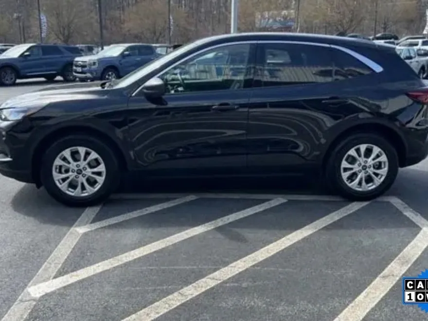 2024 Ford Escape Active photo 1