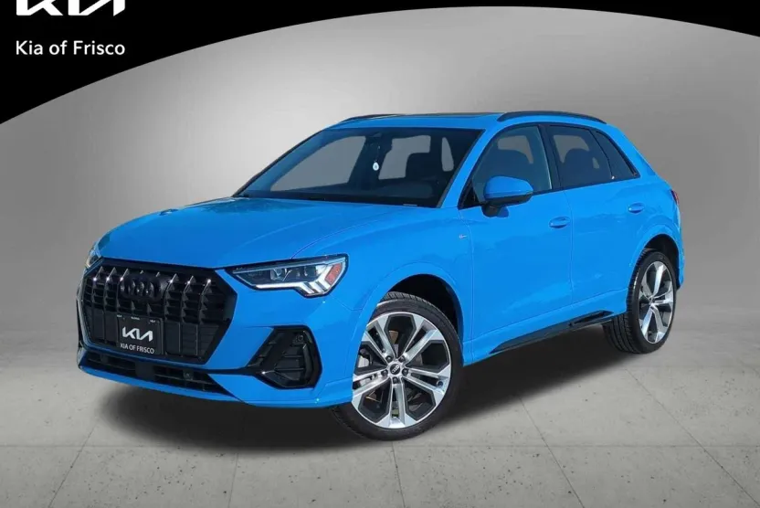 2022 Audi Q3 S line Premium Plus photo 1