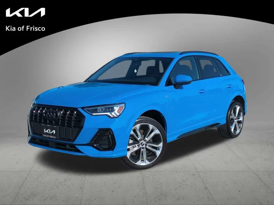 2022 Audi Q3 S line Premium Plus photo 1