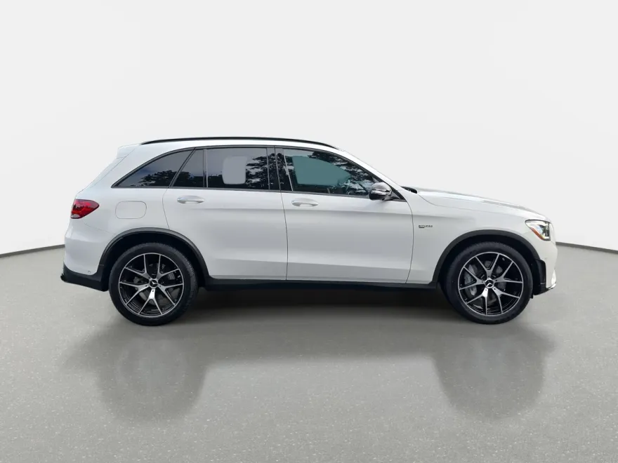 2022 Mercedes Benz GLC AMG 43 4MATIC photo 1