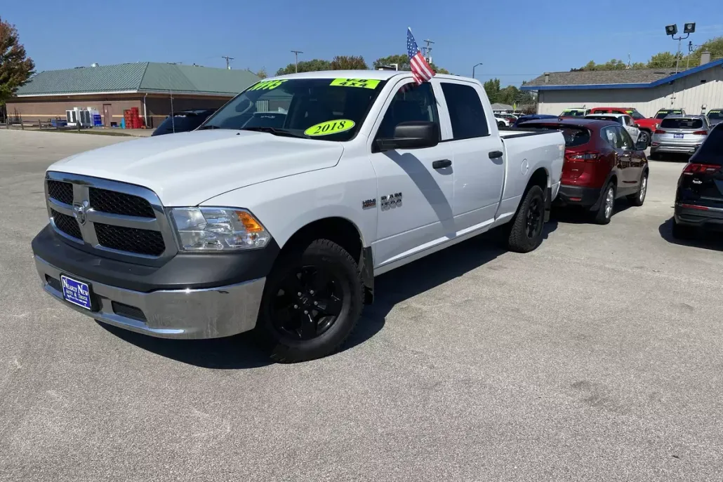 2018 Ram 1500 Tradesman photo 1