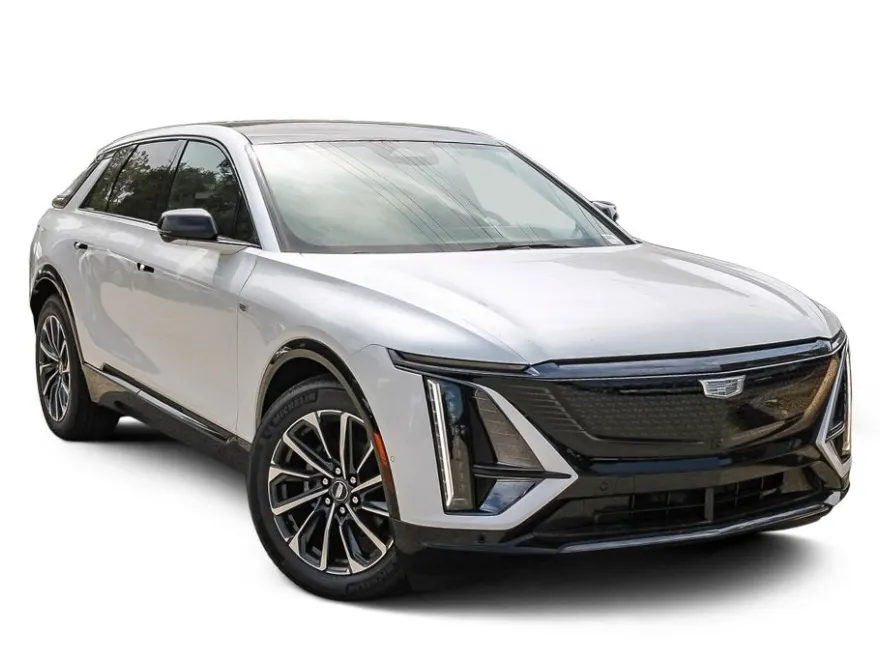 2025 Cadillac Lyriq Sport photo 1