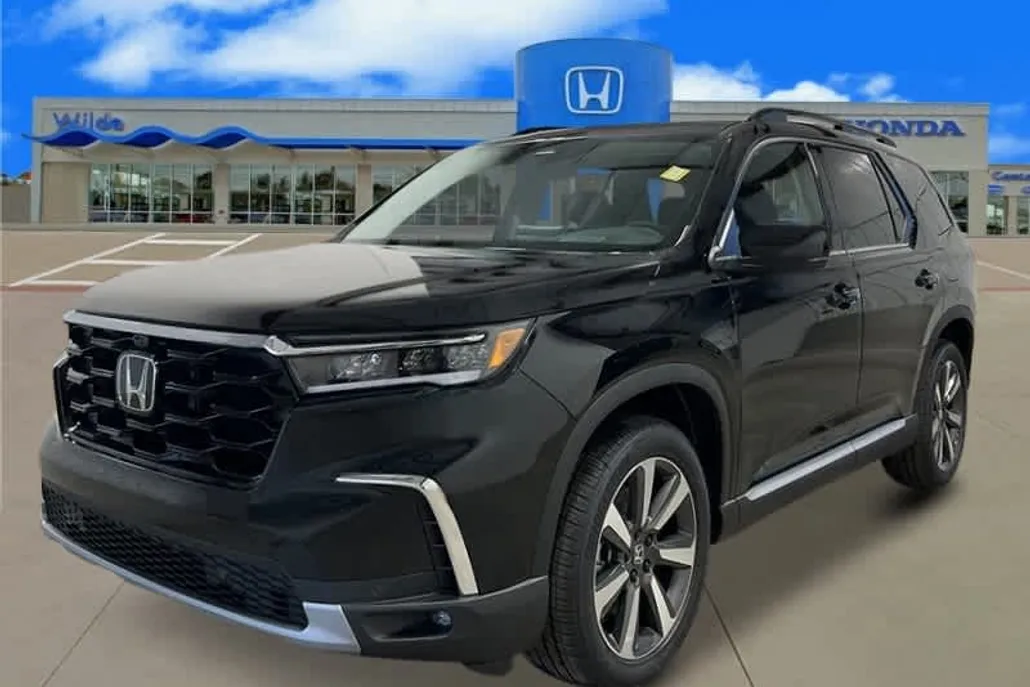2025 Honda Pilot Elite photo 1