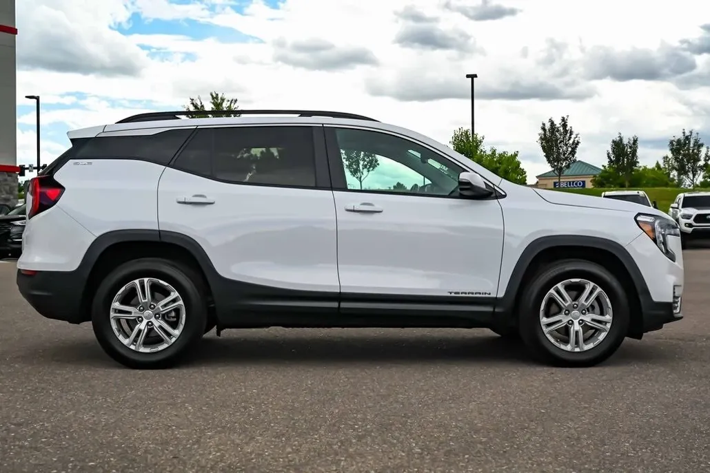 2023 Gmc Terrain SLE photo 1
