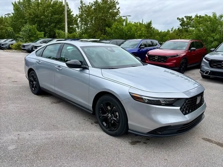 2025 Honda Accord SE photo 1