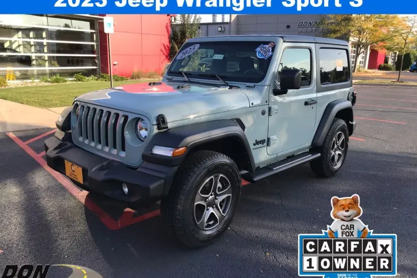 2023 Jeep Wrangler Sport S photo 1
