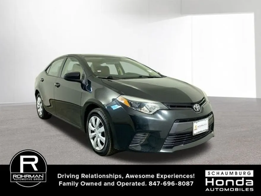 2015 Toyota Corolla L photo 1
