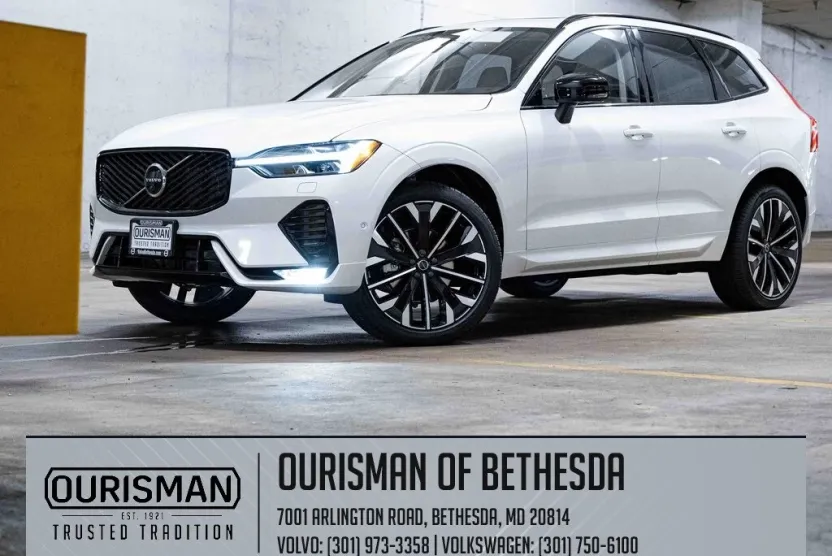 2026 Volvo XC60 B5 photo 1