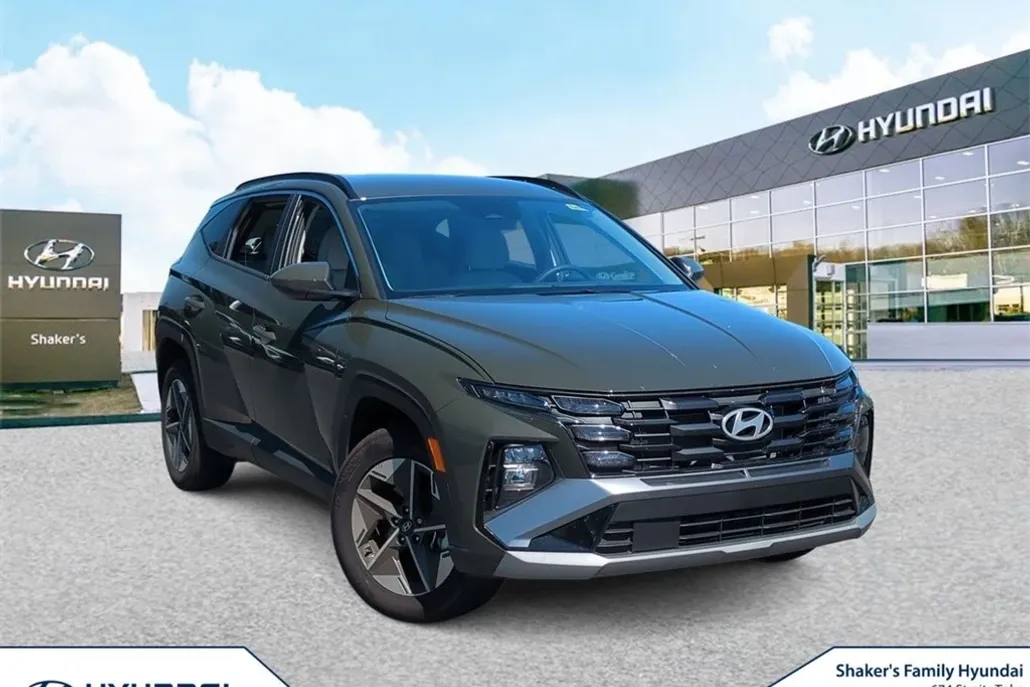 2025 Hyundai Tucson SEL photo 1