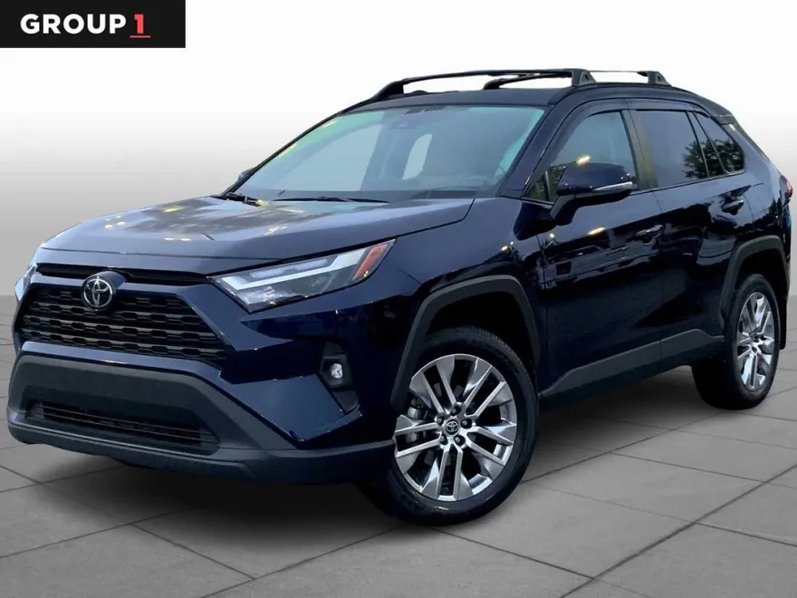 2024 Toyota RAV4 XLE Premium photo 1