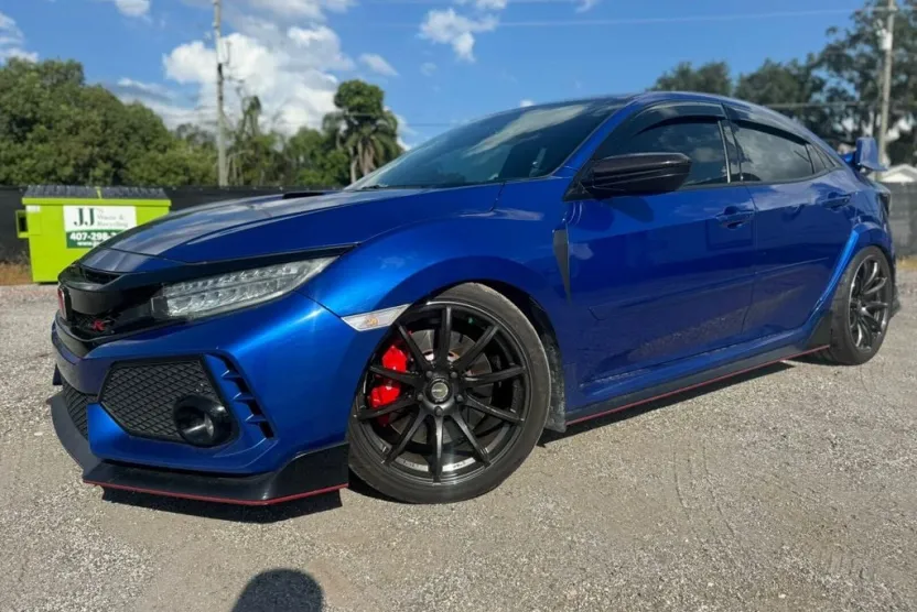 2019 Honda Civic Type R Touring photo 1