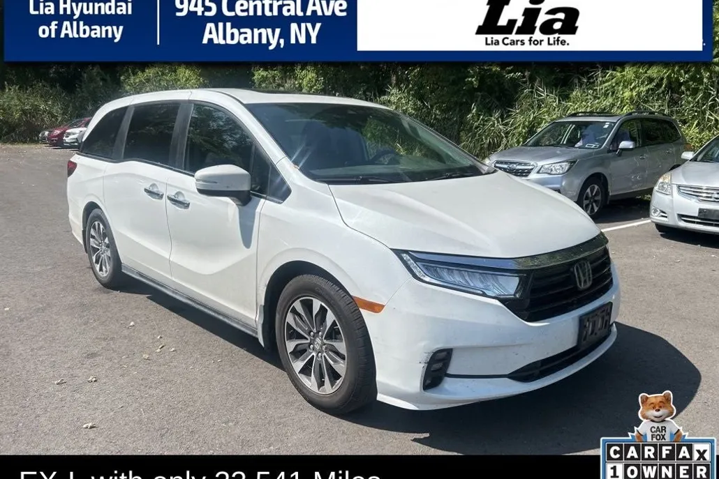 2023 Honda Odyssey EX-L photo 1