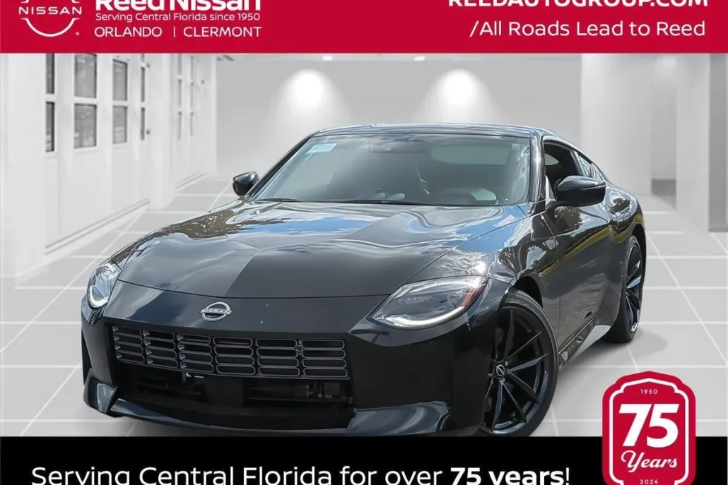 2025 Nissan Z Performance photo 1
